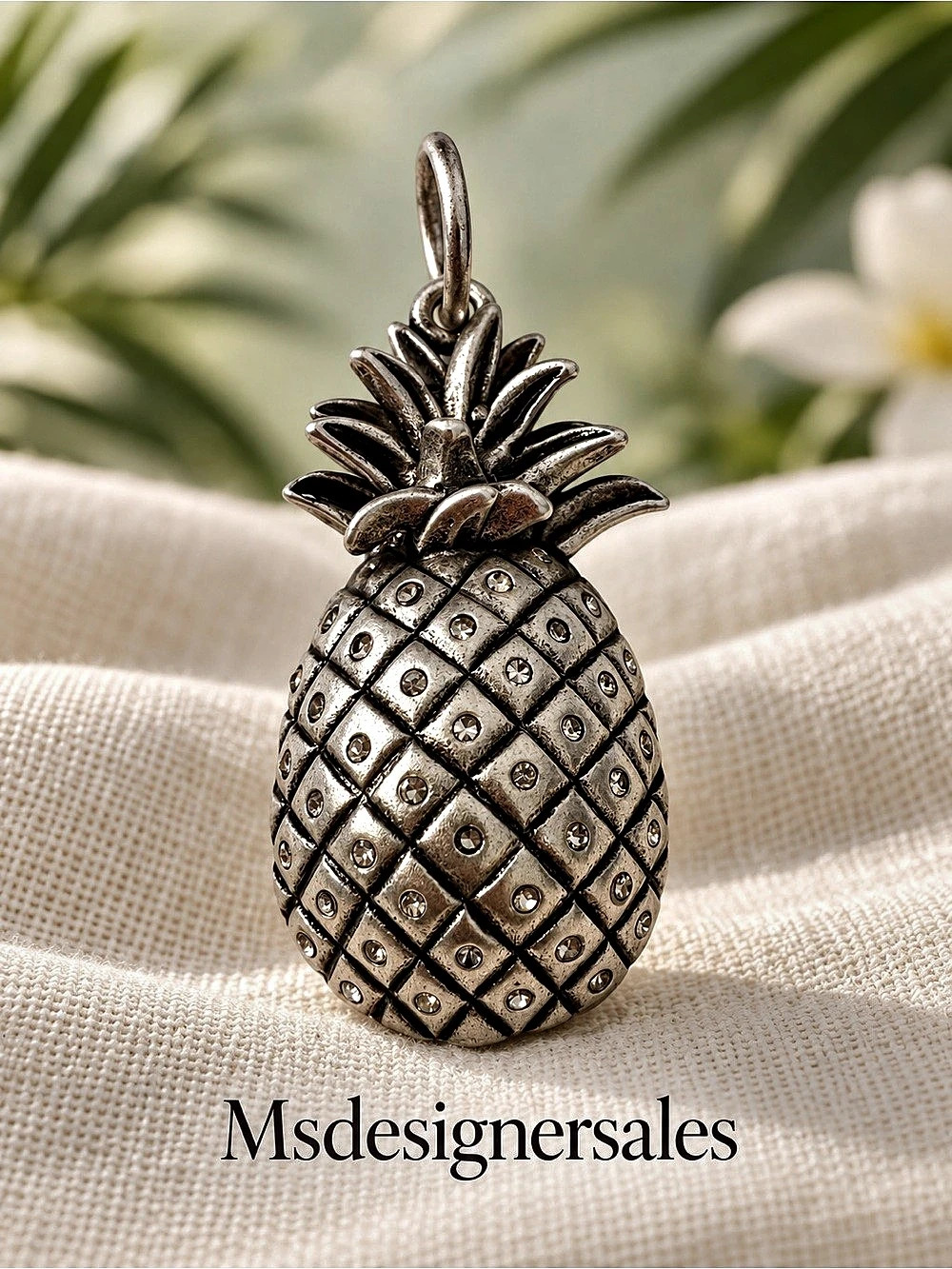 Pineapple Pendant Silver 314